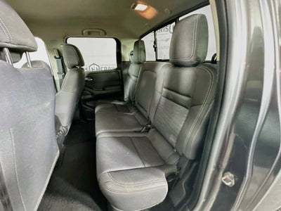 2023 Nissan Frontier Crew Cab SV 4x4