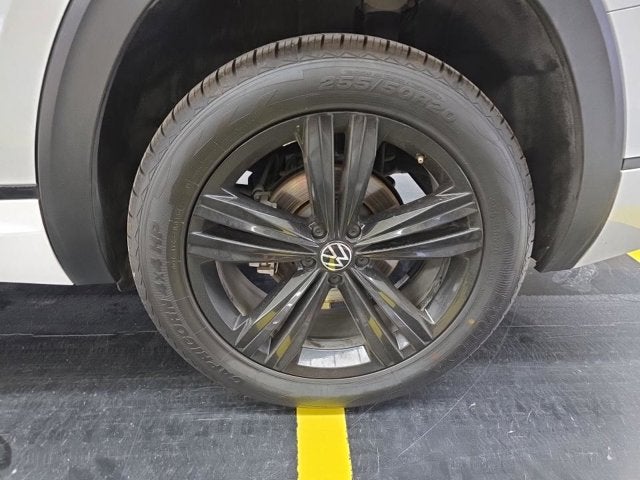 2023 Volkswagen Atlas 3.6L V6 SEL R-Line Black