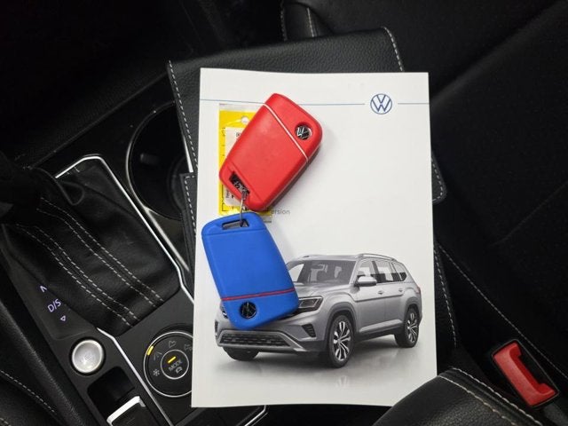 2023 Volkswagen Atlas 3.6L V6 SEL R-Line Black