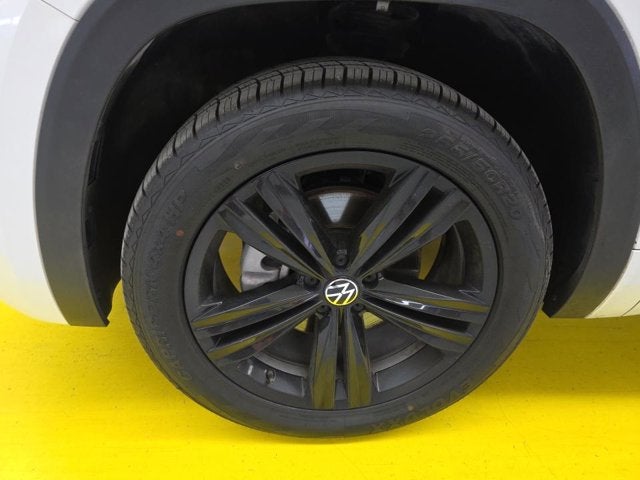 2023 Volkswagen Atlas 3.6L V6 SEL R-Line Black