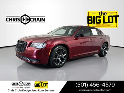 2023 Chrysler 300 Touring