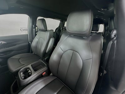2025 Chrysler Pacifica PACIFICA SELECT