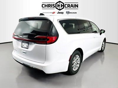 2025 Chrysler Pacifica PACIFICA SELECT