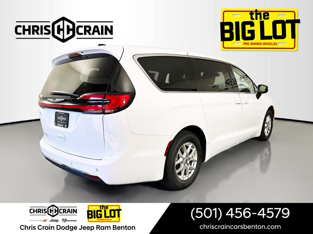 2023 Chrysler Pacifica Touring L