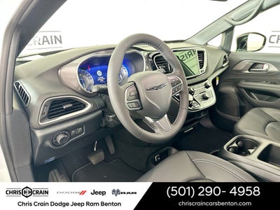 2026 Chrysler Voyager VOYAGER LX