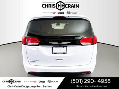 2026 Chrysler Voyager VOYAGER LX