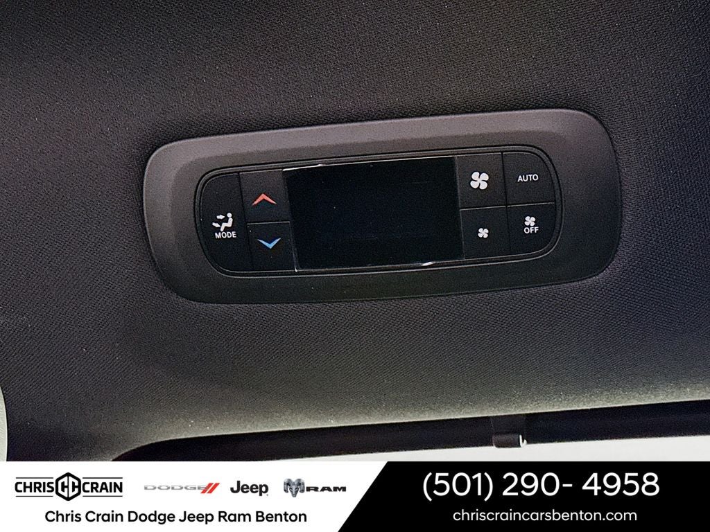 2026 Chrysler Voyager VOYAGER LX