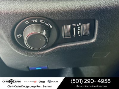 2026 Chrysler Voyager VOYAGER LX