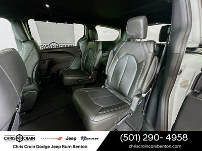 2026 Chrysler Voyager VOYAGER LX