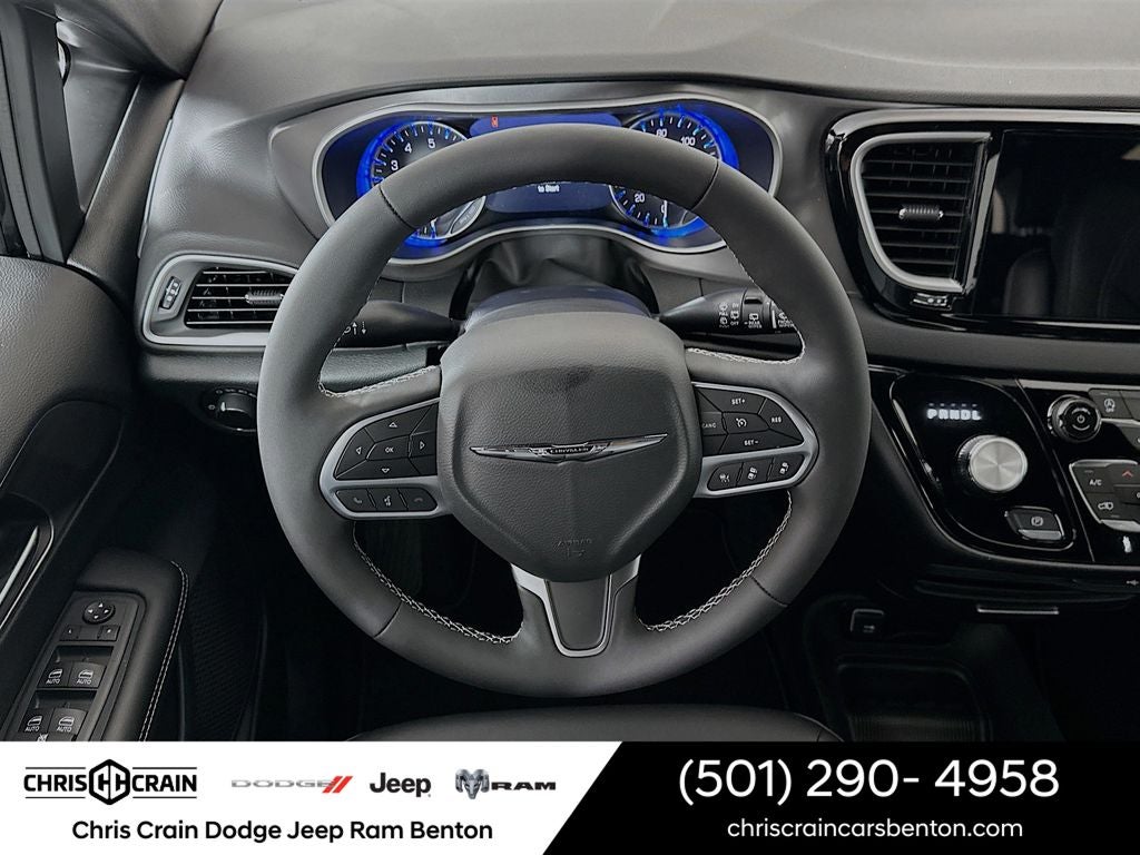 2026 Chrysler Voyager VOYAGER LX