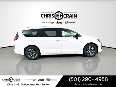 2027 Chrysler Pacifica PACIFICA LIMITED