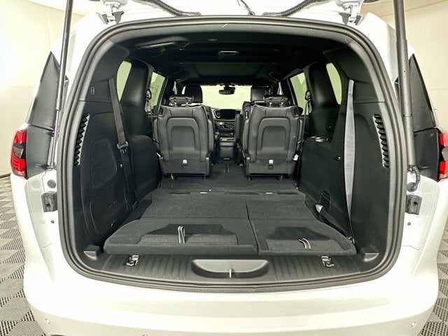 2026 Chrysler Pacifica PACIFICA LIMITED