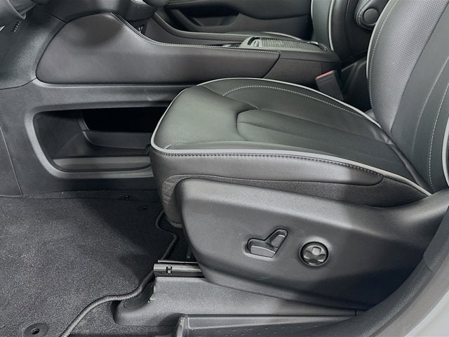 2026 Chrysler Pacifica PACIFICA LIMITED AWD