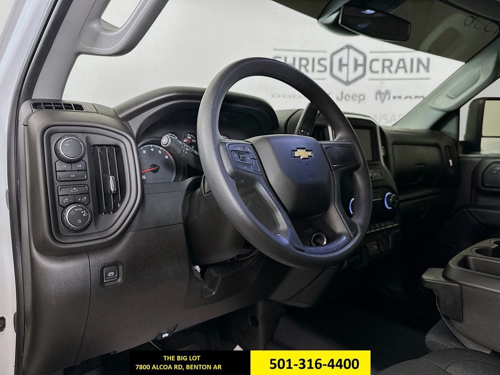 2024 Chevrolet Silverado 2500HD 4WD Crew Cab Standard Bed Custom