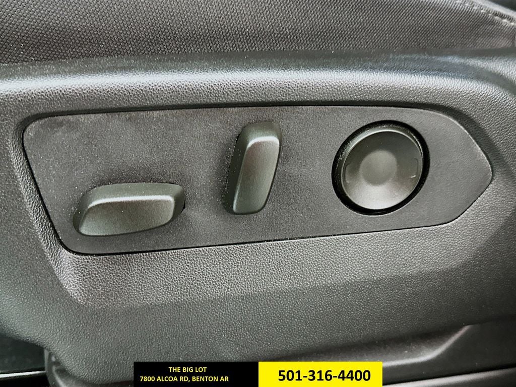 2024 Chevrolet Silverado 2500HD 4WD Crew Cab Standard Bed Custom