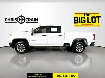 2024 Chevrolet Silverado 2500HD 4WD Crew Cab Standard Bed Custom