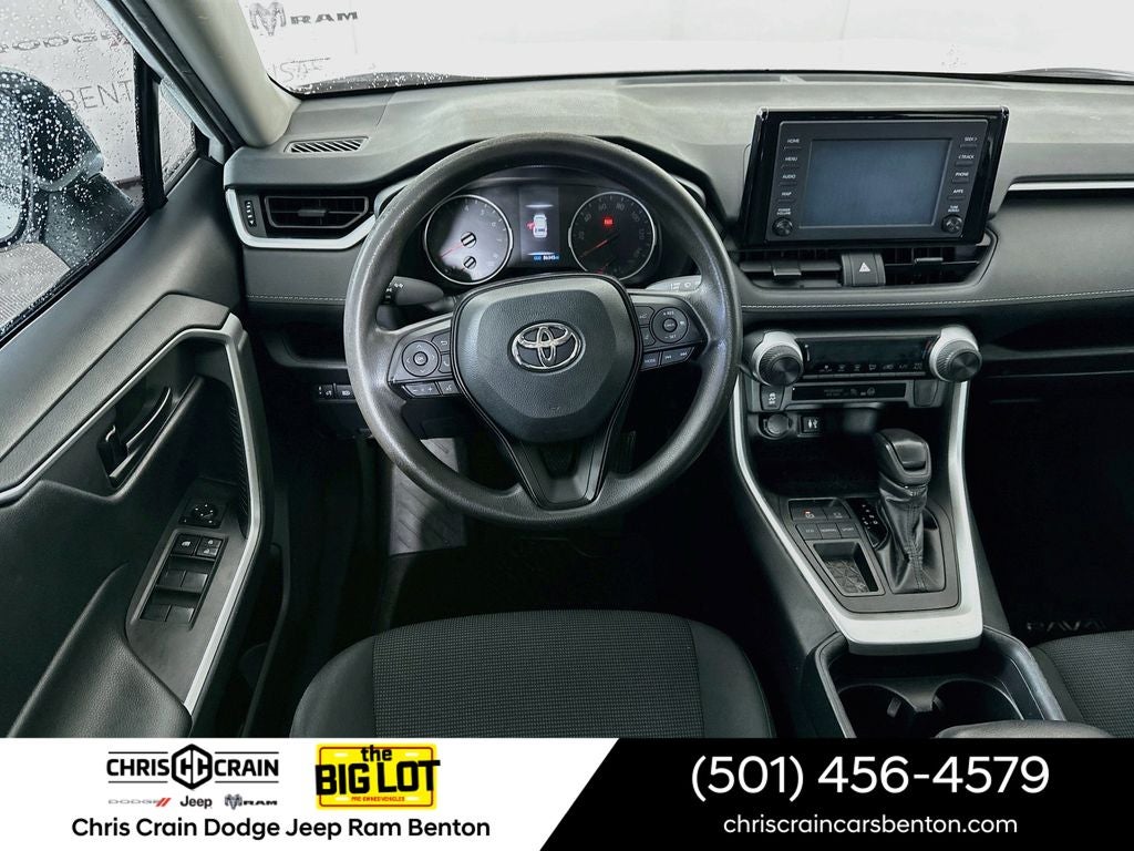 2019 Toyota RAV4 LE