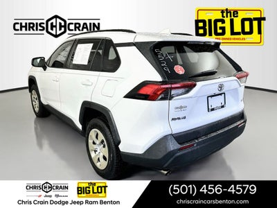 2019 Toyota RAV4 LE
