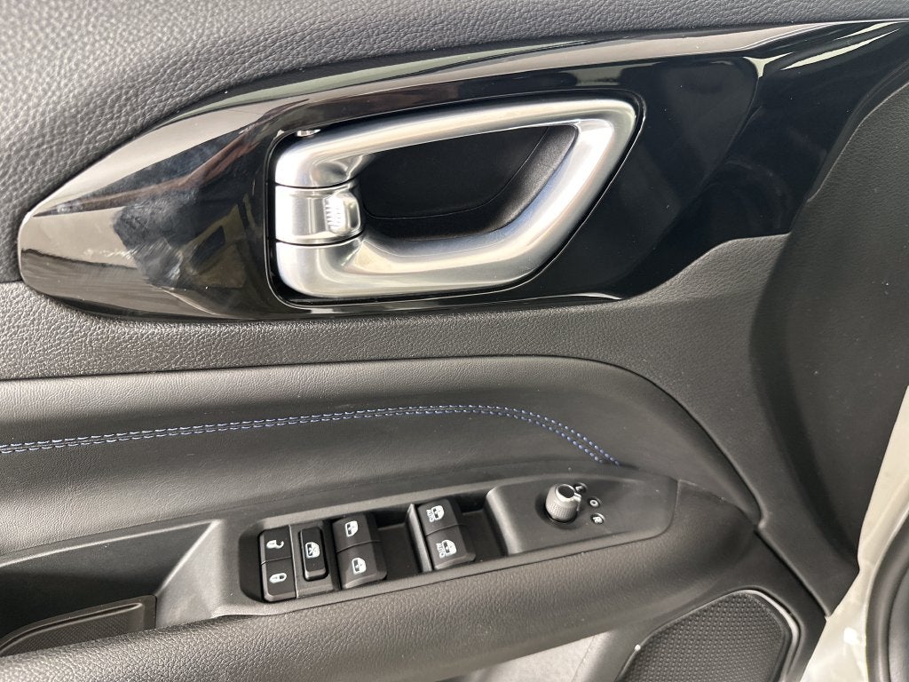 2027 Jeep Compass COMPASS LATITUDE ALTITUDE 4X4