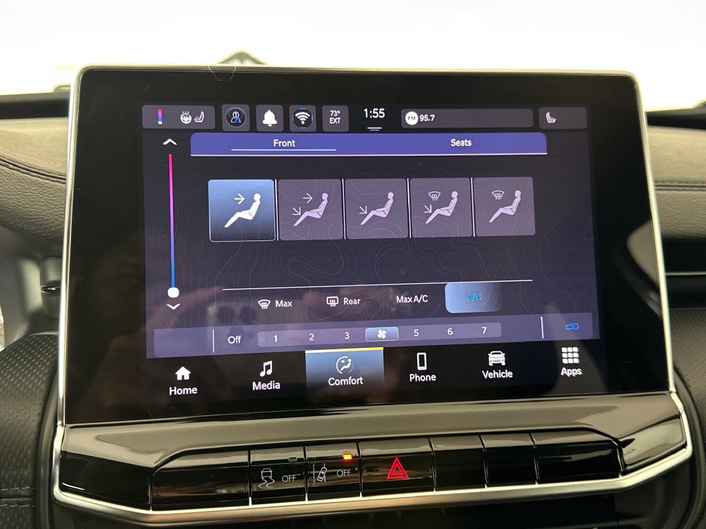 2027 Jeep Compass COMPASS LATITUDE ALTITUDE 4X4