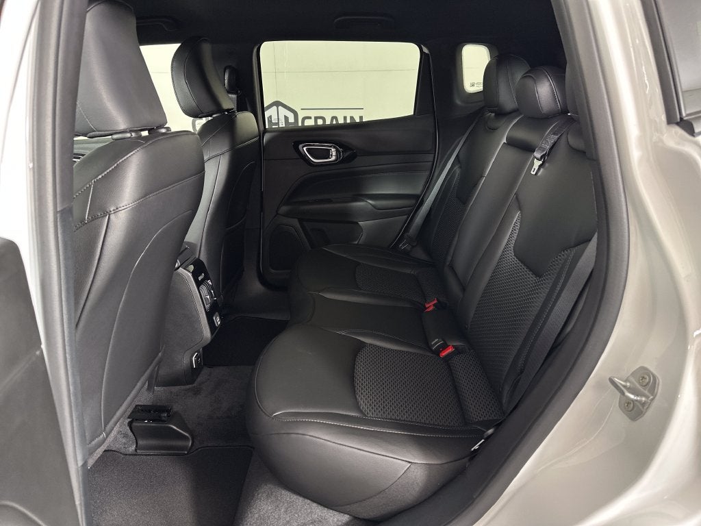 2027 Jeep Compass COMPASS LATITUDE ALTITUDE 4X4