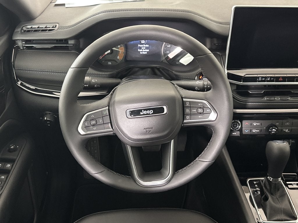 2027 Jeep Compass COMPASS LATITUDE ALTITUDE 4X4