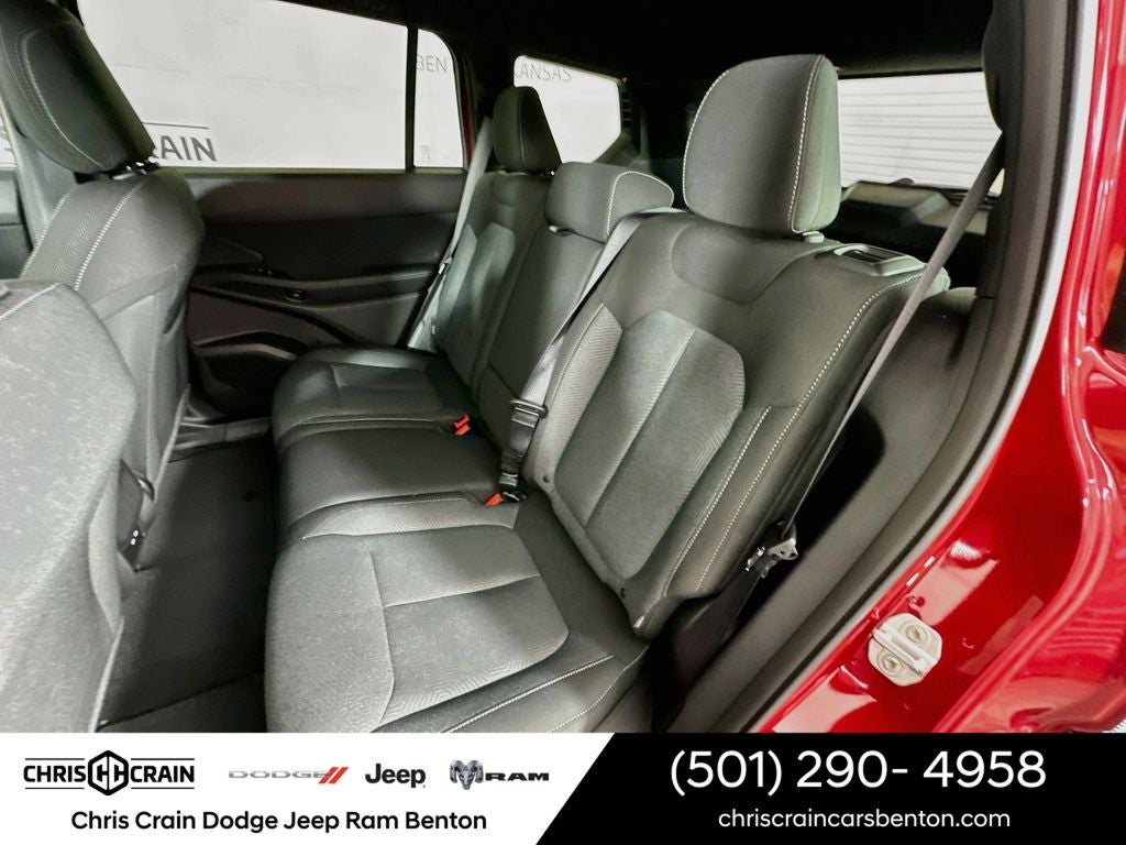 2026 Jeep Cherokee CHEROKEE LAREDO 4X4