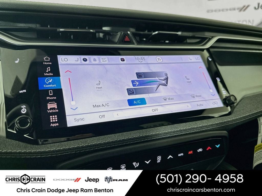 2026 Jeep Cherokee CHEROKEE LAREDO 4X4