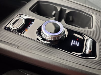 2027 Jeep Cherokee CHEROKEE LAREDO 4X4