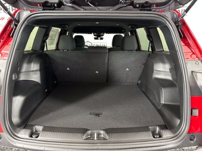 2027 Jeep Cherokee CHEROKEE LAREDO 4X4