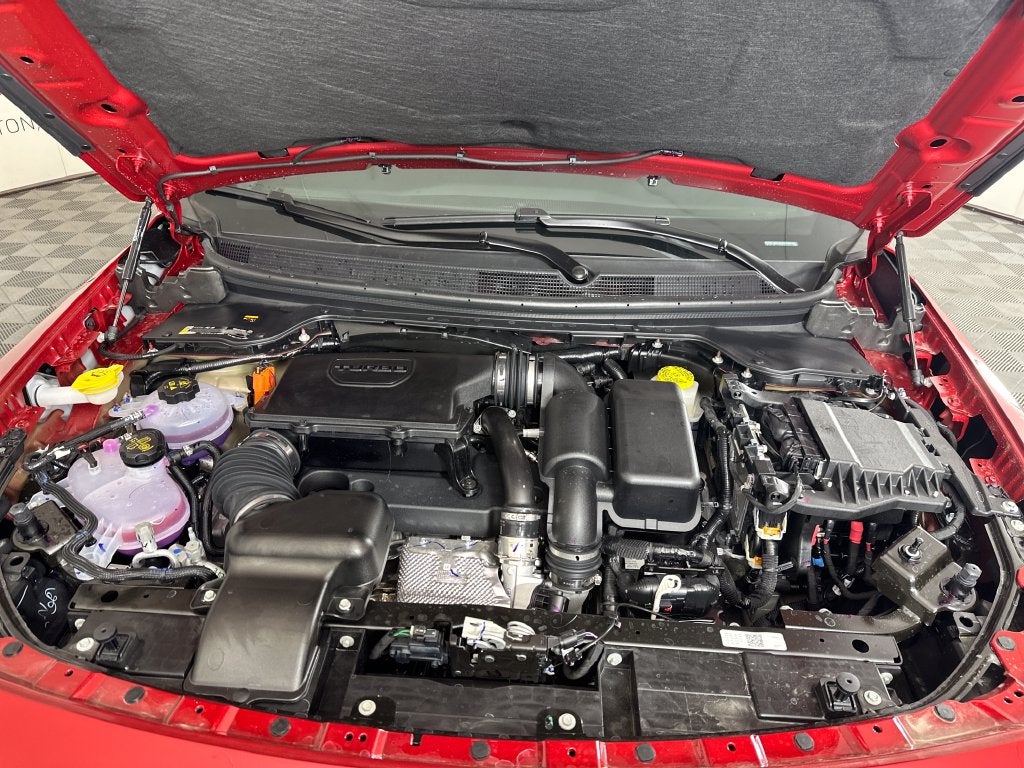 2027 Jeep Cherokee CHEROKEE LAREDO 4X4
