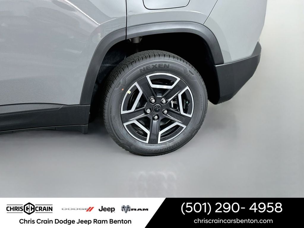 2026 Jeep Cherokee CHEROKEE LAREDO 4X4