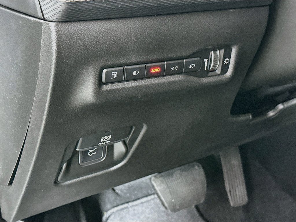 2027 Jeep Cherokee CHEROKEE LIMITED ALTITUDE 4X4