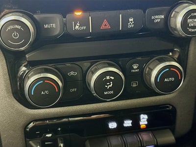 2024 RAM 3500 Tradesman Crew Cab 4x4 6'4' Box