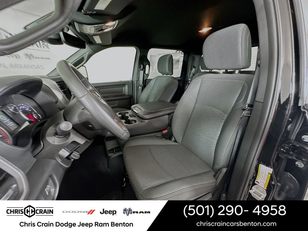 2026 RAM Ram 2500 RAM 2500 BLACK EXPRESS CREW CAB 4X4 6'4' BOX