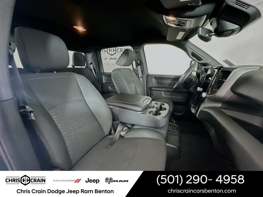 2026 RAM Ram 2500 RAM 2500 BLACK EXPRESS CREW CAB 4X4 6'4' BOX