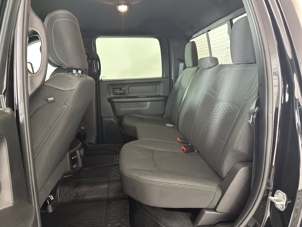 2025 RAM 2500 Tradesman Crew Cab 4x4 6'4' Box