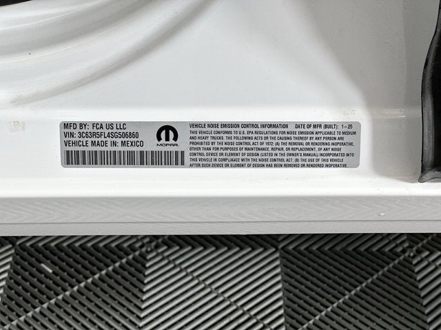 2025 RAM 2500 Laramie Crew Cab 4x4 6'4' Box