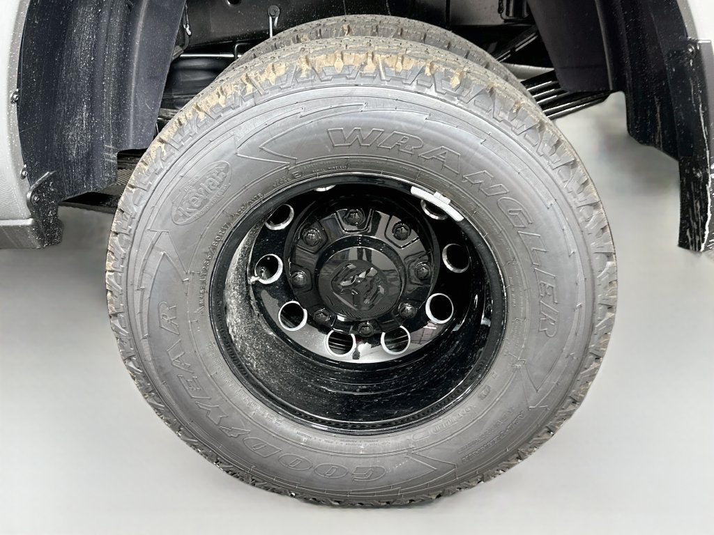 2027 RAM Ram 3500 RAM 3500 BIG HORN CREW CAB 4X4 8' BOX