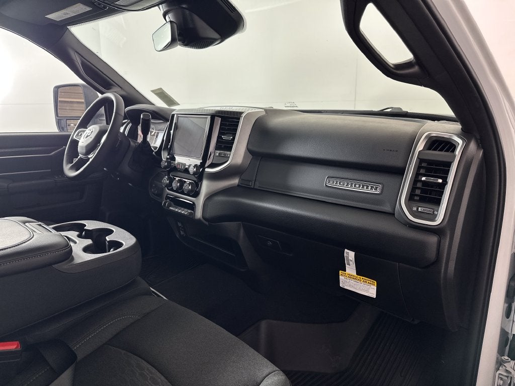 2027 RAM Ram 3500 RAM 3500 BIG HORN CREW CAB 4X4 8' BOX