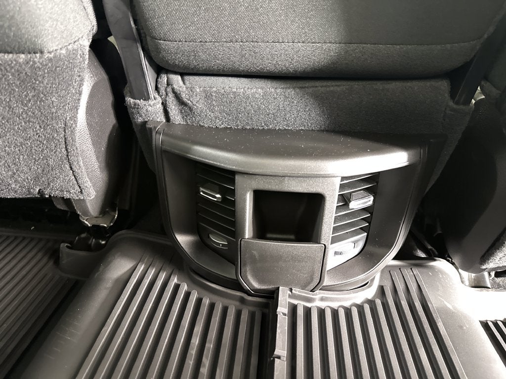 2027 RAM Ram 3500 RAM 3500 BIG HORN CREW CAB 4X4 8' BOX