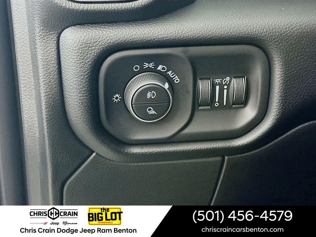 2025 RAM 3500 Laramie Crew Cab 4x4 8' Box