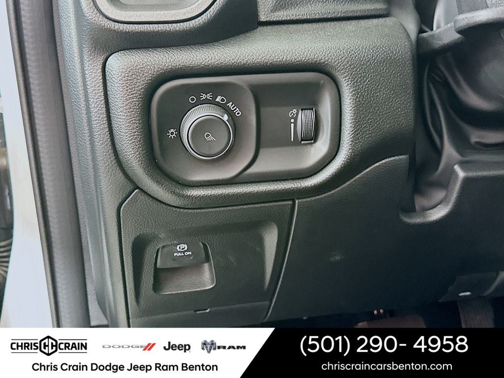 2026 RAM Ram 1500 RAM 1500 TRADESMAN CREW CAB 4X2 5'7' BOX