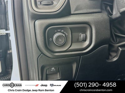 2026 RAM Ram 1500 RAM 1500 TRADESMAN CREW CAB 4X2 5'7' BOX