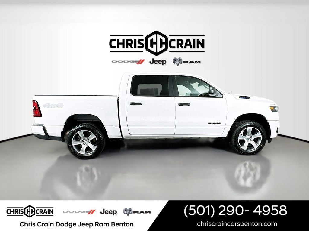 2026 RAM Ram 1500 RAM 1500 EXPRESS CREW CAB 4X4 5'7' BOX