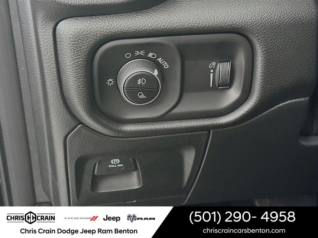 2026 RAM Ram 1500 RAM 1500 EXPRESS CREW CAB 4X4 5'7' BOX