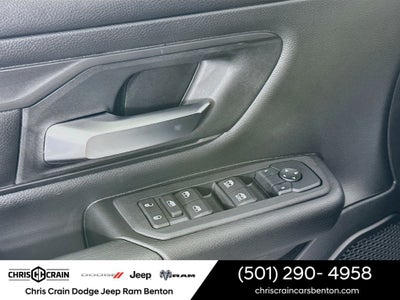 2026 RAM 1500 RAM 1500 EXPRESS CREW CAB 4X4 5'7' BOX