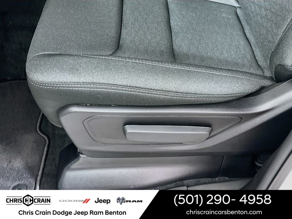 2026 RAM 1500 RAM 1500 EXPRESS CREW CAB 4X4 5'7' BOX
