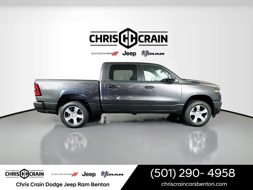2026 RAM Ram 1500 RAM 1500 EXPRESS CREW CAB 4X4 5'7' BOX