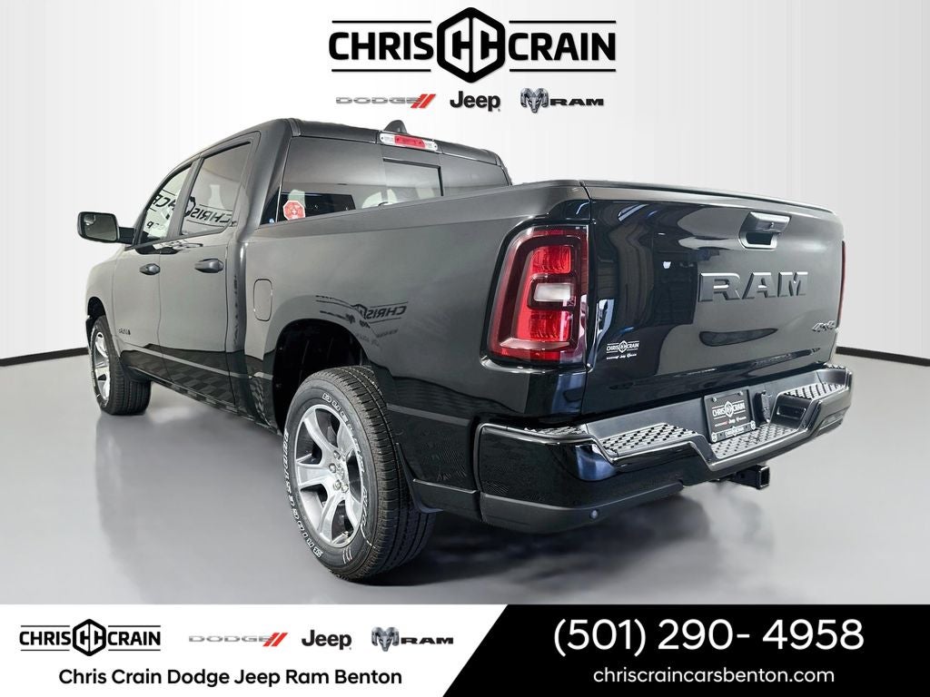 2026 RAM 1500 RAM 1500 EXPRESS CREW CAB 4X4 5'7' BOX